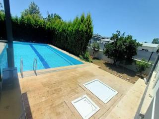 Müstakil bahçe ve havuzlu villa - Serik - 8
