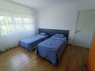 Müstakil bahçe ve havuzlu villa - Serik - 1
