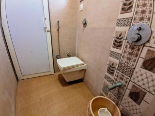 New Harbhole Hotel & Guest House - 6