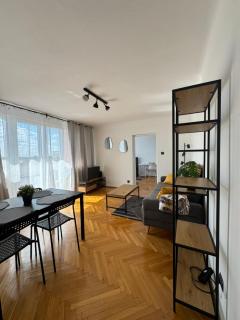 Central City Off Piotrkowska District - 9