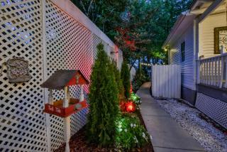 Bama Bed and Breakfast - Tusk Suite - Tuscaloosa - 1