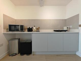 Gated 2 Guests Private House Free Parking - Bristol - 3