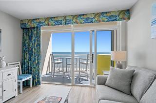 Baywatch Resort Oceanfront Unit 1004 - 4