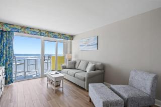 Baywatch Resort Oceanfront Unit 1004 - Myrtle Beach - 4