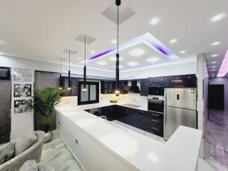 New Cairo's King Bed Gem Dream Stay #6 - 8