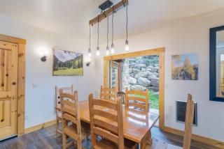 2BR Ski-In, Ski-Out Telluride Condo - 3