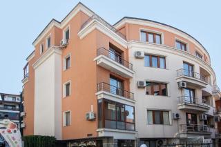 Two bedroom on a budget at Briz area - Varna City - 9