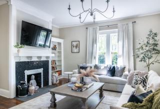 Walkable Highland Park Retreat, Family Friendly - 5