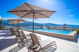 Stylish 2BR Retreat in Versalles - Puerto Vallarta - 0