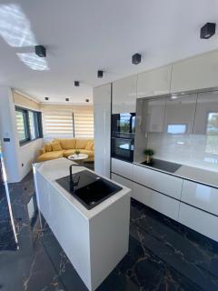 Apartment Leandra - Baška Voda - 1