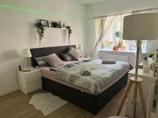 GI-AN-LI Zimmer In Wohnung - Potsdam - 6