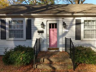 Charming Classic Cottage 2br - Durham - 0