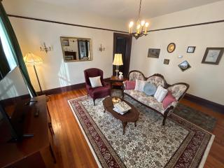 Historical Home Downtown - Lexington - 6