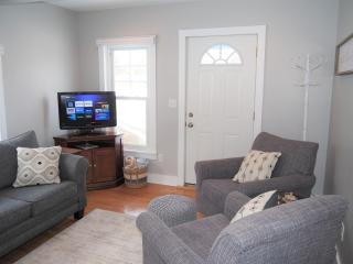 My Happy Place - Gorgeous and Great Location! - 9