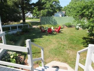 Leelanau Cottage - Gorgeous & Great Location! - Frankfort - 4