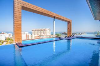 Lounge on big balcony, pool and gym - Puerto Vallarta - 9