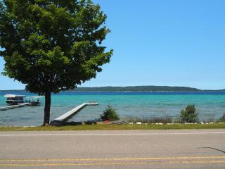 Trader Scott's - Lakefront And Gorgeous! - 5