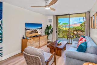 Hip Hawaiian Oceanfront Vistas - Kihei - 4