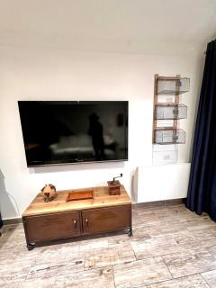 Luxury Stay with Terrace and AC 10 min to Paris - 4