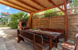 5 Bedroom Cozy Home In Labin - Labin - 5
