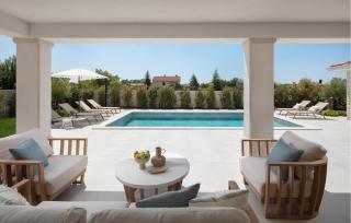 4 Bedroom Gorgeous Home In Zminj - 2