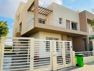 اكتوبر الشيخ زايد بجوار مول العرب - 6