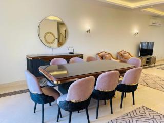 اكتوبر الشيخ زايد بجوار مول العرب - 1