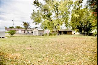 Two living rooms,Huge backyard,water park,Airport - 5