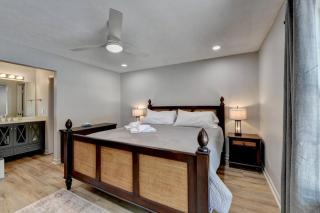 Walk to Avalon or Downtown 3 - Alpharetta - 8