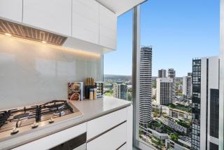 Ocean Pearl - Central Broadbeach - Gold Coast - 2