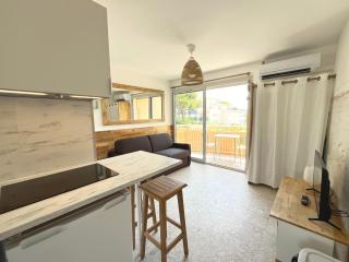 Studio refait en 2024 avec terrasse, climatisation et parking, à 50m de la plage - FR-1-338-588 - Sète - 3
