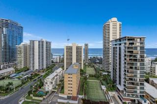 Contessa Queen - Gold Coast - 1