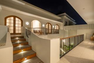 OriVista Luxe Boutique Villa in Canggu- Pool Side 1 - Canggu - 4