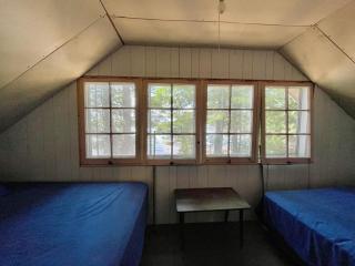 Muskoka Sandy Beach Cottage - Bala - 7