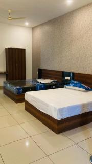 KERALA RESIDENcY - Mundakāyam - 6