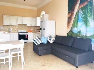 Beachfront private villa in Cabarete with 5 separate apartments - Cabarete - 5