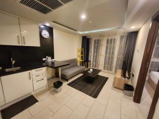 芭堤雅市中心 Grand Avenue 一卧室公寓城景酒吧街 高速互联网智能电视 - 4