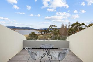 Horizons 111 - Jindabyne - 1