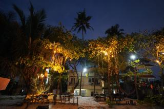 Dolphin Beach House - Alappuzha - 3