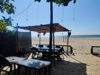Dolphin Beach House - Alappuzha - 1