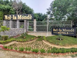 Bel-La Monde Hotel NH8 at 6km from IGI Airport Delhi - Nova Deli - 7