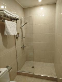 Green Tower Hotel - Tbilisi - 2