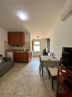 Apartment Maša - Radanovići - 1