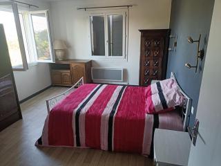 Véritable maison de campagne nouvellement rénovée au pied du Lubéron - 4