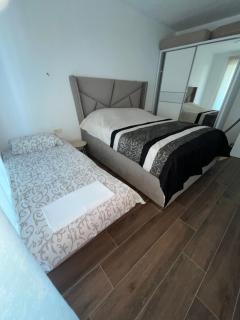 SunSide Apartment Naila - Dobra Voda - Dobra Voda - 4