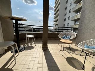 A 500m Paris, 130m2 avec 4ch, balcon et parking - Le Kremlin-Bicêtre - 0