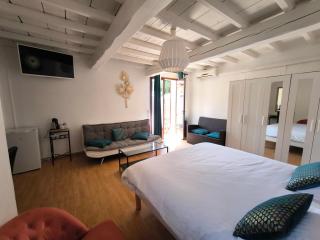 Hôtel Le Mas Des Amandiers - 9