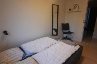 Centralt beliggende hyggeligt byhus med 8 sovepladser 130m2 med pejs - 1