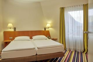 H+ Hotel Köln Hürth - Hürth - 7