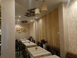 RK Hotel & Restaurant - 8